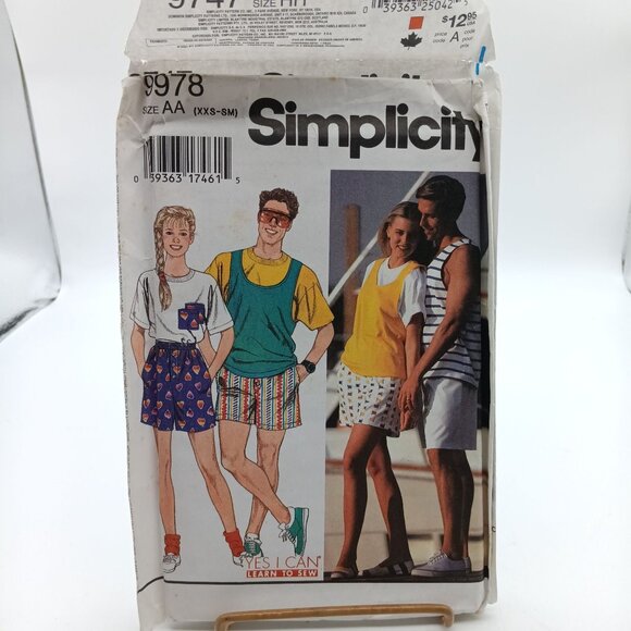 UNCUT Vintage 1990s Simplicity 9978 Unisex Shorts and Tops Sewing Pattern Sz AA - Picture 1 of 2